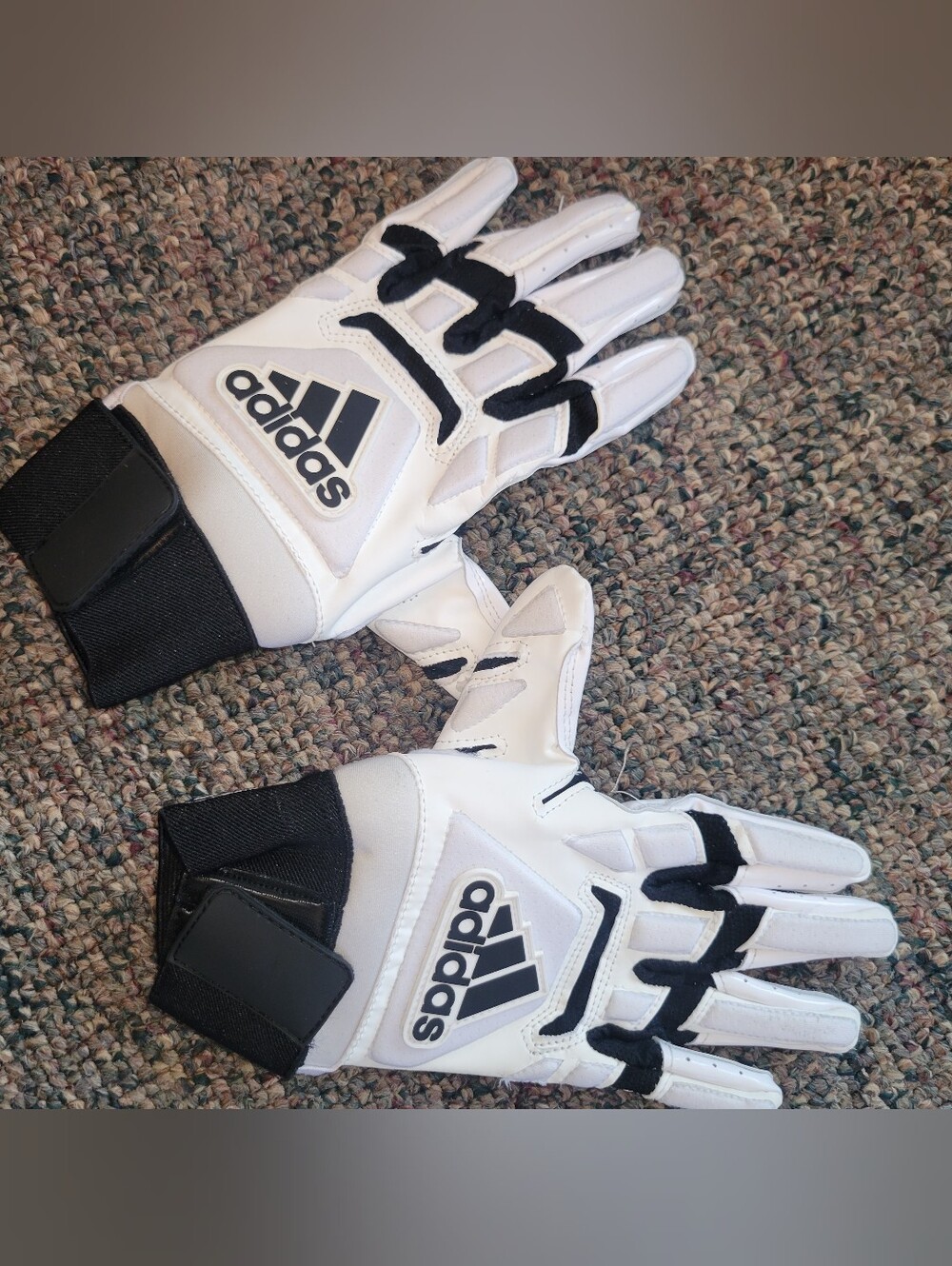 adidas White and Black Men’s Football Lineman Gloves